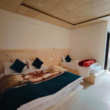 Hotel Geeta Badrinath Bagian luar foto